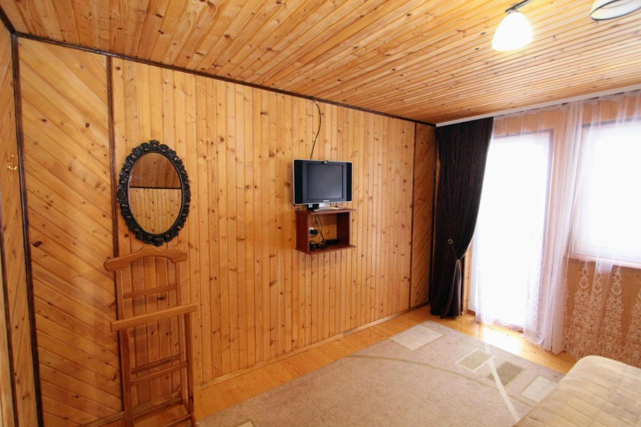 Багрівчанка Apartamento Yaremche Exterior foto