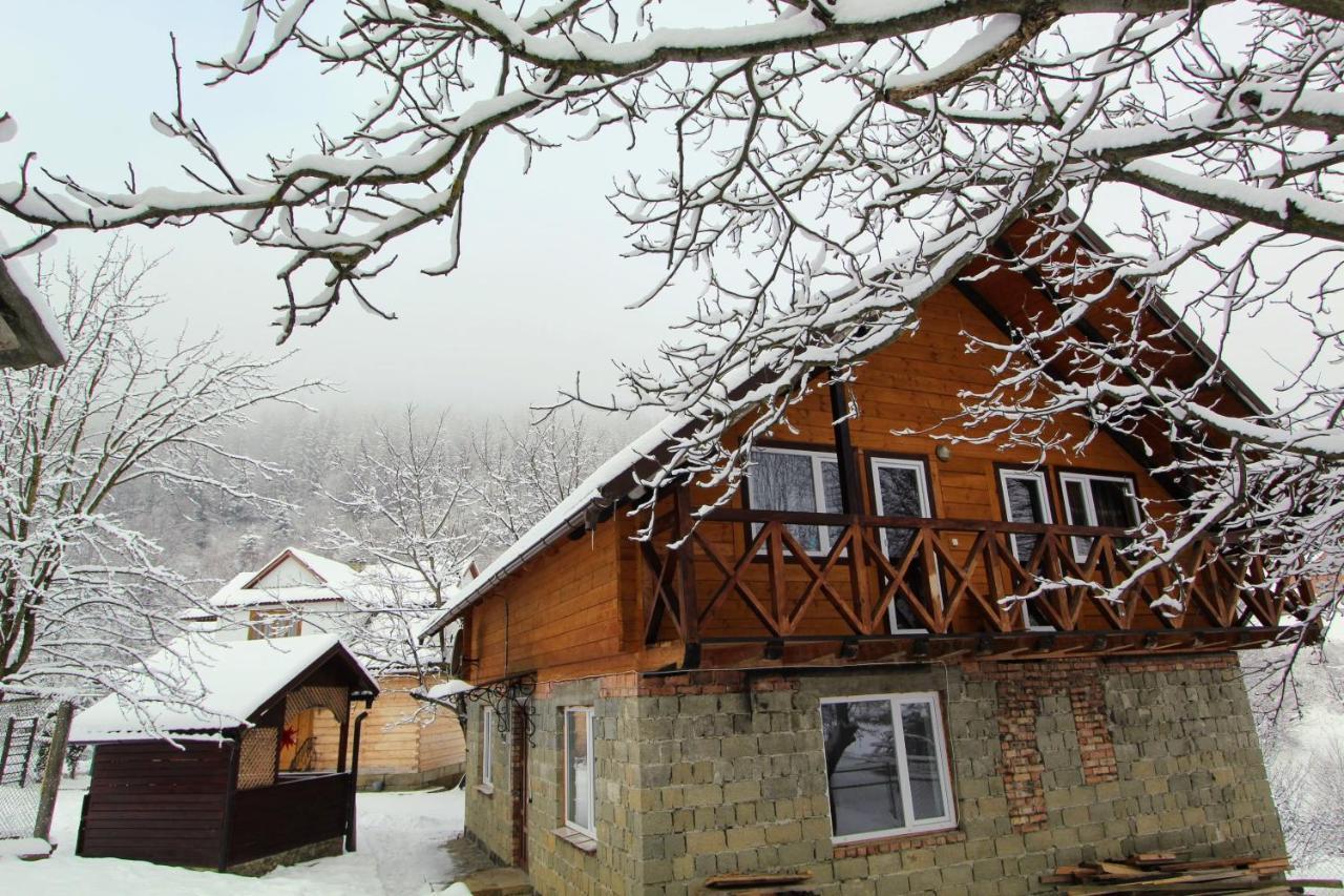 Багрівчанка Apartamento Yaremche Exterior foto