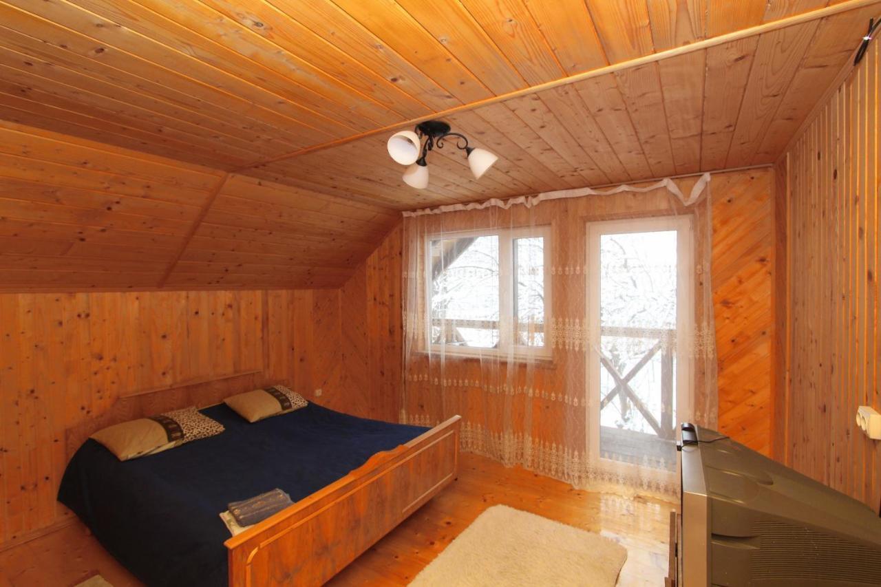 Багрівчанка Apartamento Yaremche Exterior foto